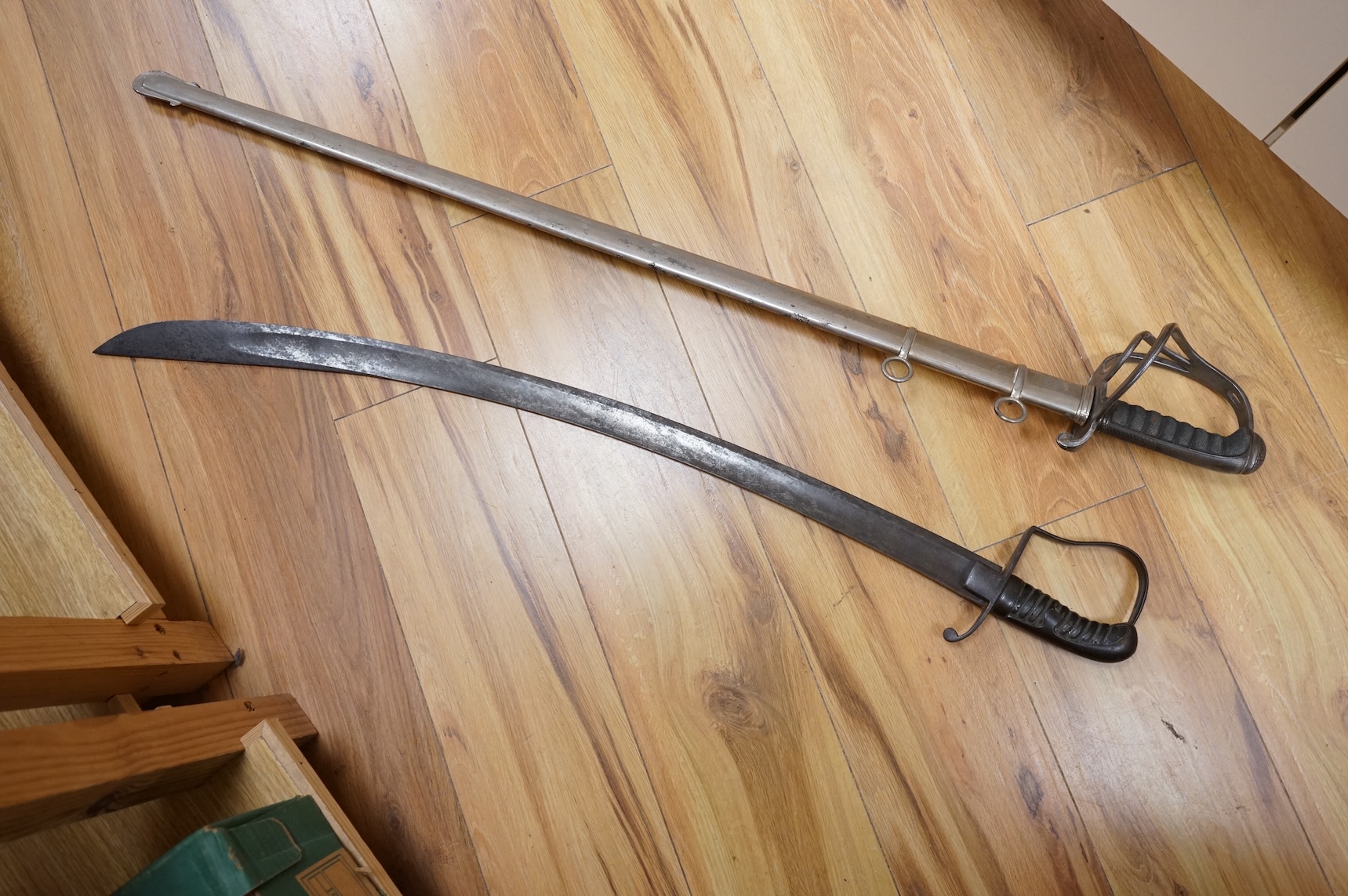 A 1796 pattern cavalry officer’s sword, blade etched J. Runkel, Solingen, regulation blade, in fair condition, grip wormed, together with an 1822 pattern sword blade, etched; Honourable Horse Artillery Company, moderatel